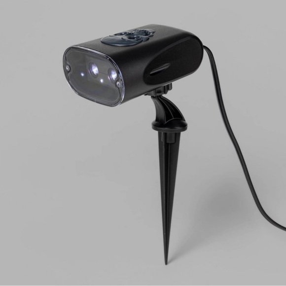 NWT LED tombstone skeleton Halloween light show projection hyde and eek boutique - Picture 4 of 6